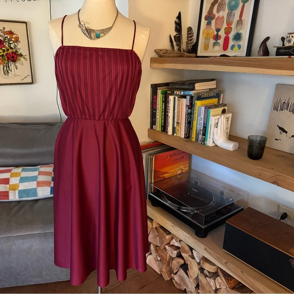 Vintage 70’s 80’s Burgundy Spaghetti Strap Cocktail Party Dress - Picture 2 of 11